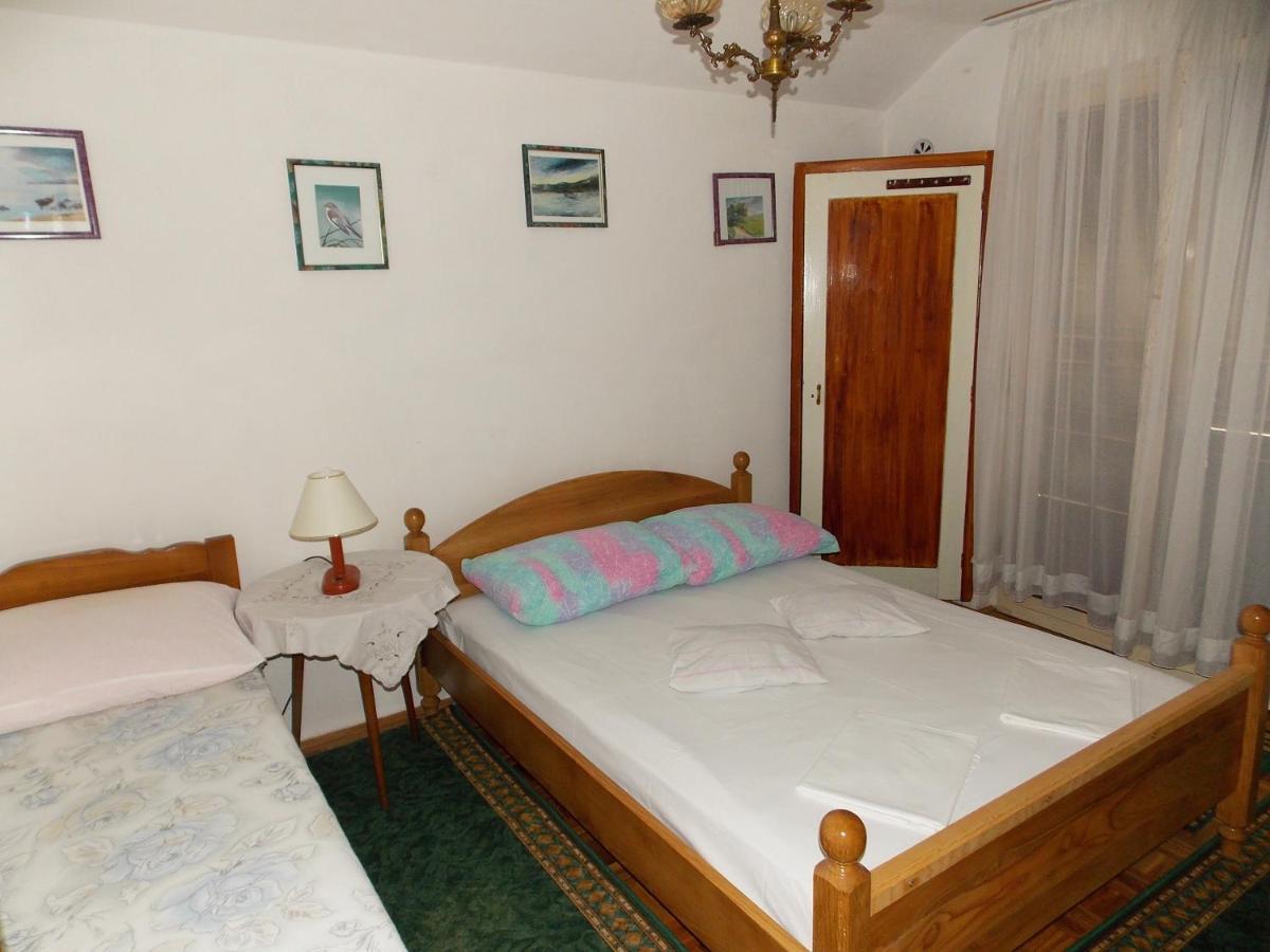Apartments Miro Kornić Zewnętrze zdjęcie