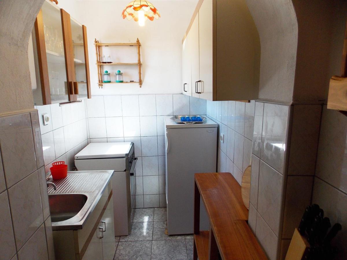 Apartments Miro Kornić Zewnętrze zdjęcie